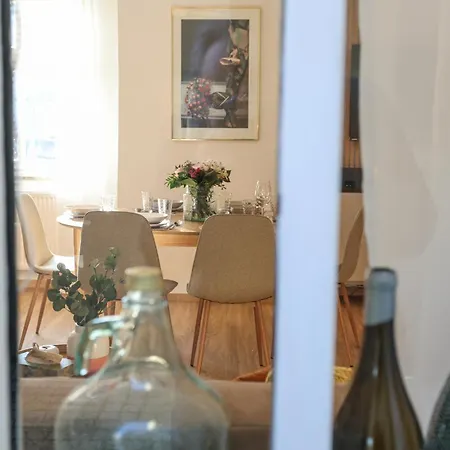 WEINQUARTIER NAUMBURG Lindenring 45 qm 2 SZ Altstadt Kaffee Küche Naumburg (Saale)