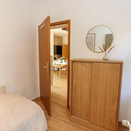 Stadtquartier Am Lindenring * Naumbourg