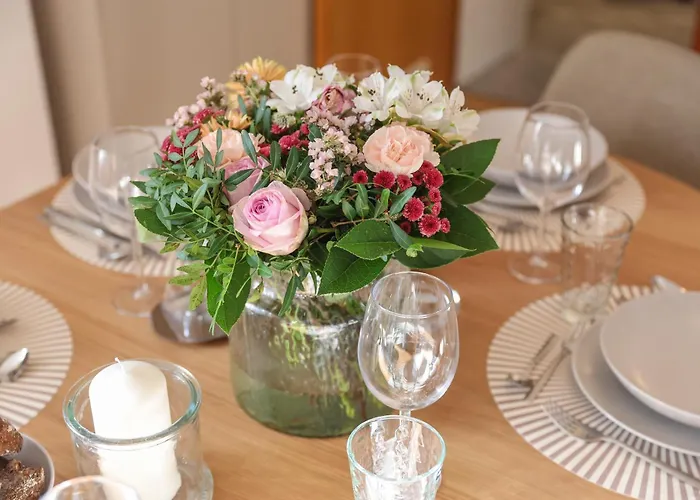 Apartamento WEINQUARTIER NAUMBURG Lindenring 45 qm 2 SZ Altstadt Kaffee Küche Naumburg (Saale)