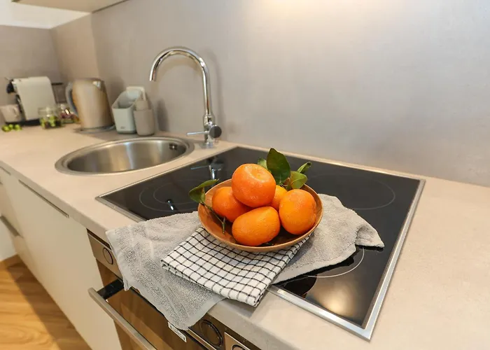 WEINQUARTIER NAUMBURG Lindenring 45 qm 2 SZ Altstadt Kaffee Küche Apartamento