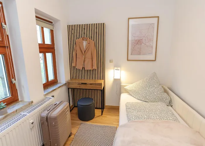 WEINQUARTIER NAUMBURG Lindenring 45 qm 2 SZ Altstadt Kaffee Küche Apartamento Naumburg (Saale)