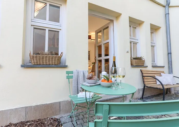 WEINQUARTIER NAUMBURG Lindenring 45 qm 2 SZ Altstadt Kaffee Küche * Naumburg (Saale)